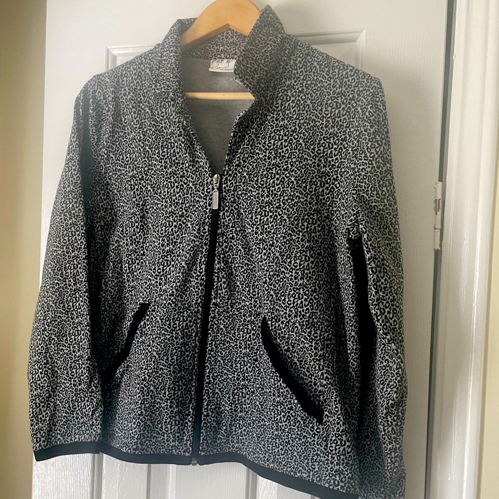 Lightweight jacket